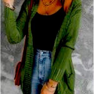 OLIVE GREEN CARDIGAN BY UNIVERSAL THREADS PLUS AN OLIVE GREEN TANK TOP FREE NEW!